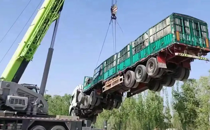 武侯区道路脱困救援案例